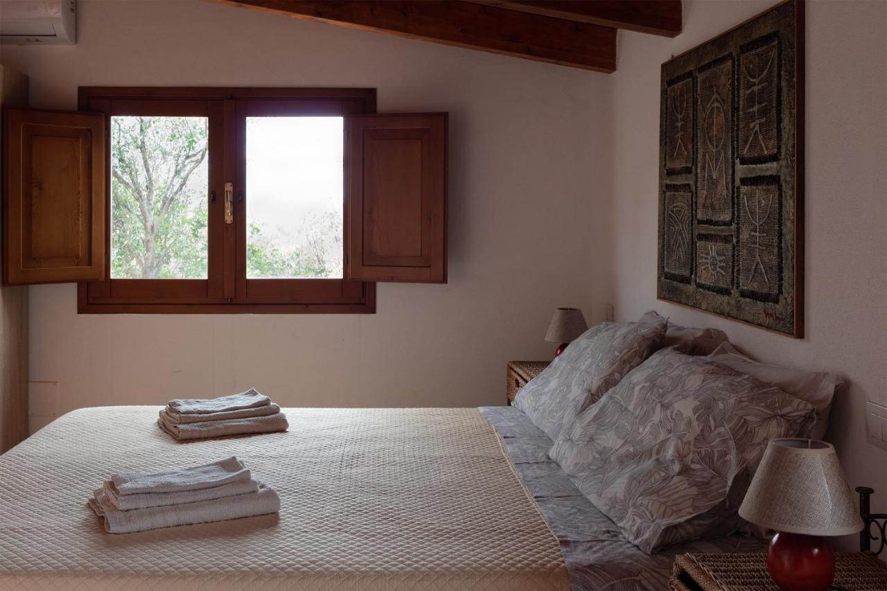 Bed and Breakfast Sa Guardia De Ferricci Solanas  Exteriér fotografie