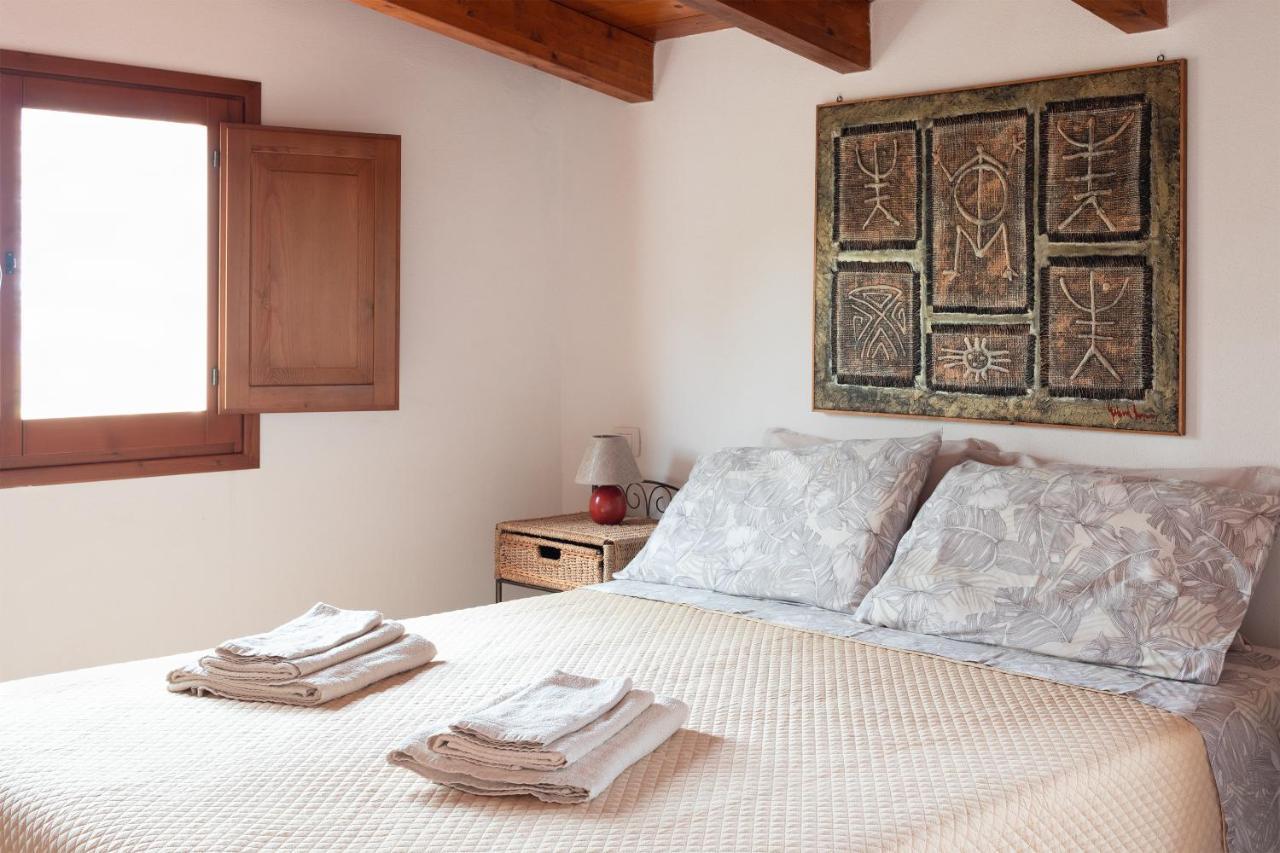 Bed and Breakfast Sa Guardia De Ferricci Solanas  Exteriér fotografie